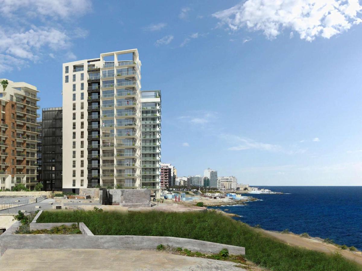 Prime Location With Side Seaviews *